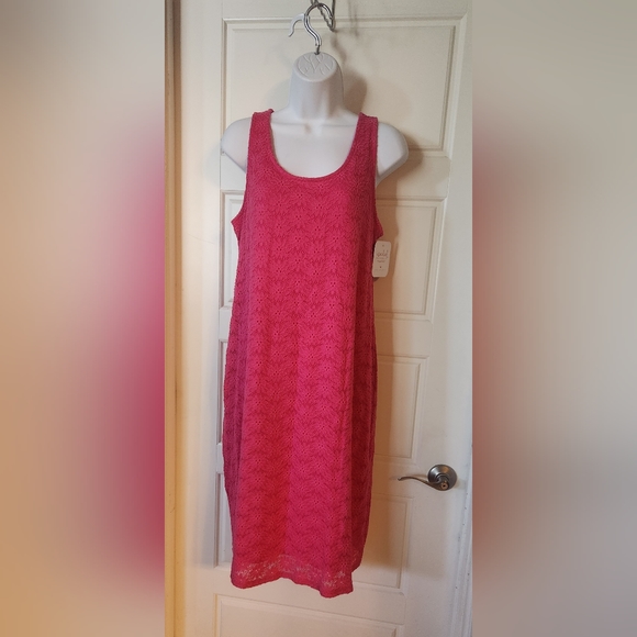 Ingrid & Isabel Maternity Lace Tank Dress - Picture 3 of 7
